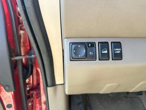 Used 2019 Nissan Frontier SV w/ Value Truck Package AWD/4WD image 17