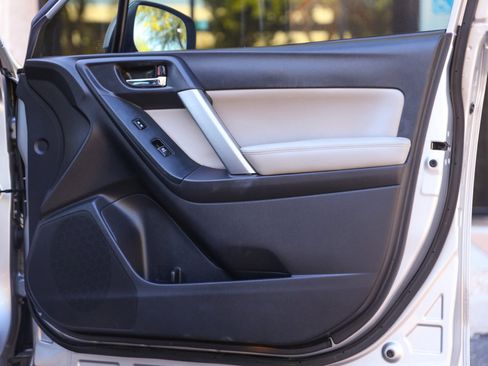 Used 2017 Subaru Forester 2.5i Limited w/ Popular Package #2 image 24