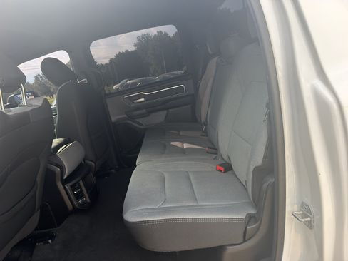 Used 2021 RAM 1500 Big Horn RWD image 9