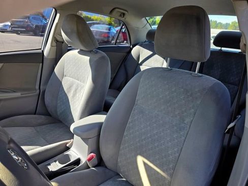 Used 2009 Toyota Corolla LE FWD image 28