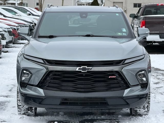 Used 2023 Chevrolet Blazer RS w/ Driver Confidence II Package AWD/4WD image 2