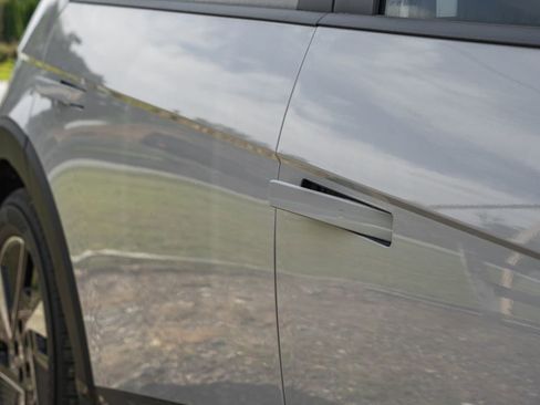 New 2025 Hyundai Ioniq 5 SEL image 14