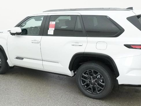 New 2026 Toyota Sequoia Platinum AWD/4WD image 7