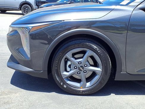 Certified 2025 Kia K4 FWD image 15