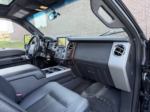 Used 2016 Ford F350 Lariat AWD/4WD image 25