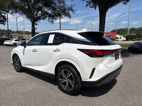 Used 2023 Lexus RX 350 Premium w/ Accessory Package (Z1) FWD image 9