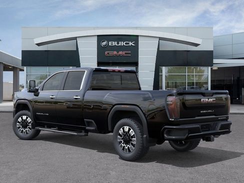 New 2026 GMC Sierra 3500 Denali w/ Denali Reserve Package image 5