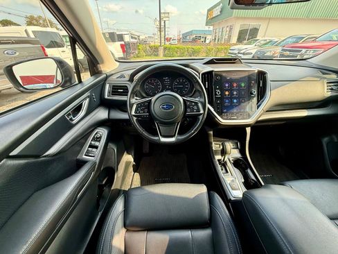 Used 2023 Subaru Ascent Limited AWD/4WD image 16