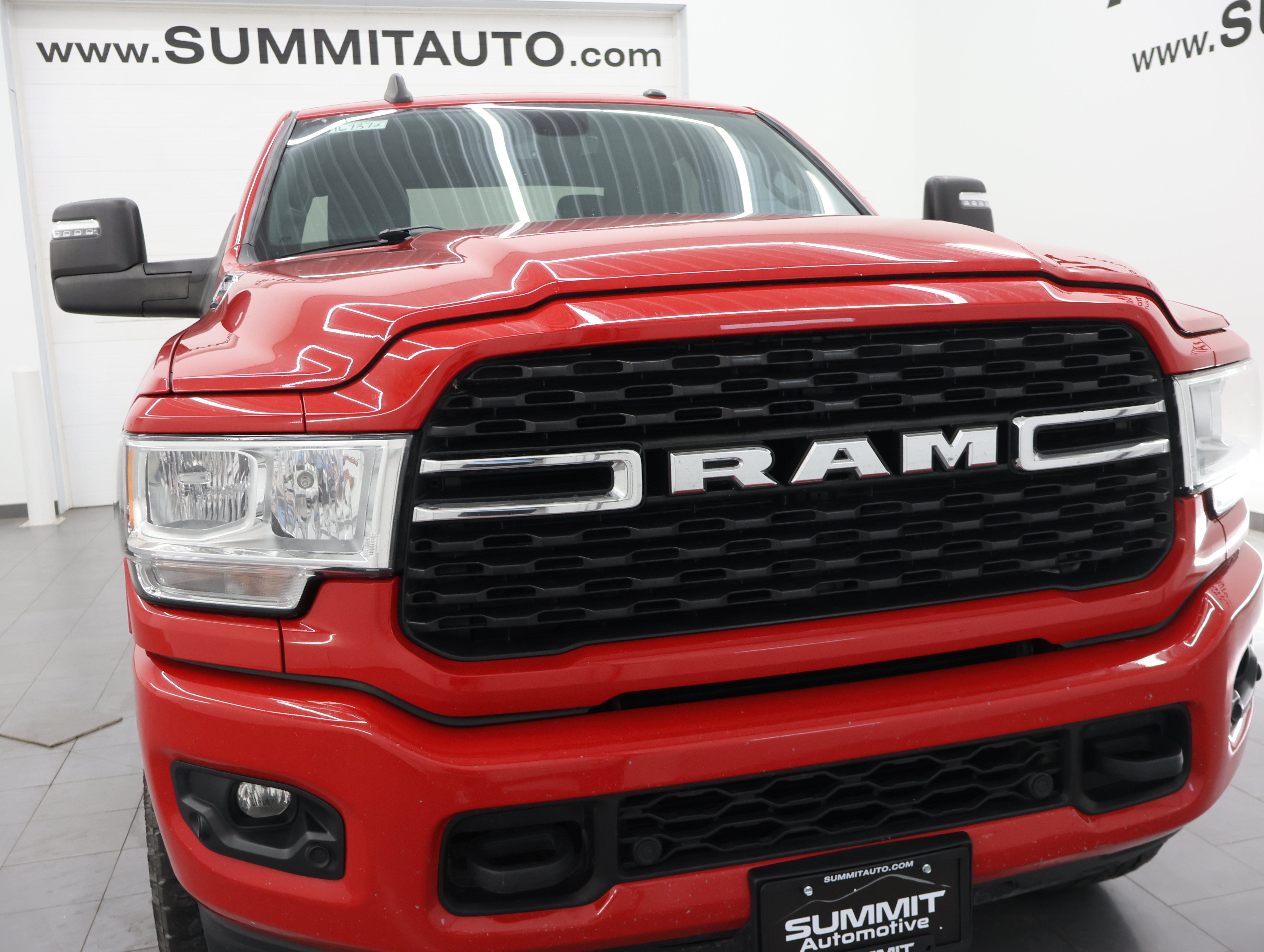 Used 2023 RAM 2500 Big Horn w/ Level 1 Equipment Group AWD/4WD image 21