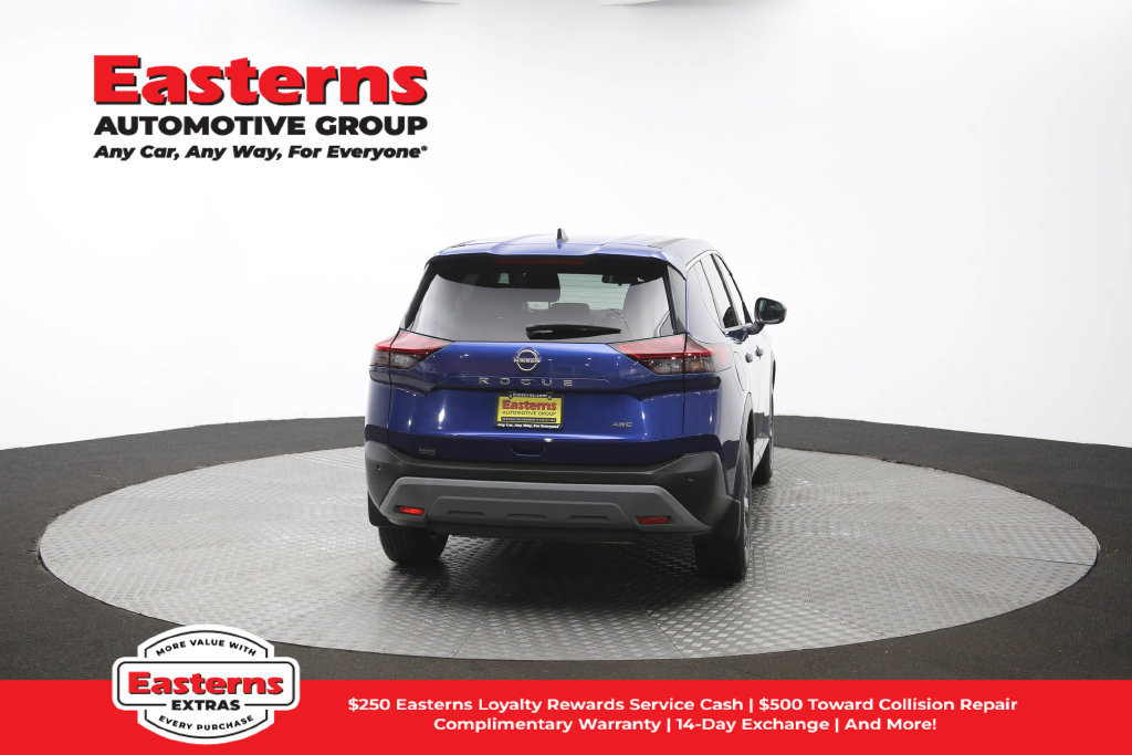 Used 2023 Nissan Rogue S AWD/4WD image 39