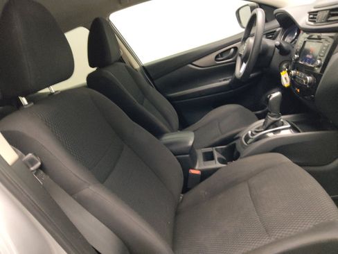 Used 2020 Nissan Rogue Sport S FWD image 21