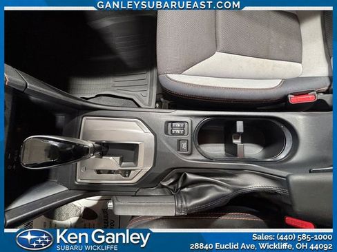 Used 2020 Subaru Crosstrek 2.0i Premium image 12