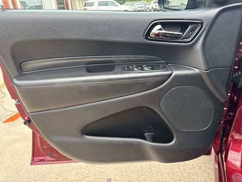 Used 2023 Dodge Durango GT RWD image 17