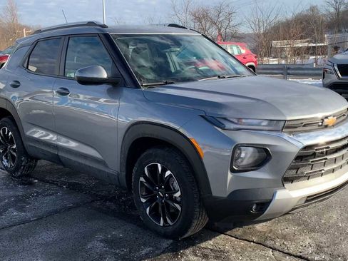 Certified 2023 Chevrolet TrailBlazer LT image 2