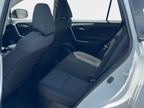 Certified 2025 Toyota RAV4 XLE AWD/4WD image 15