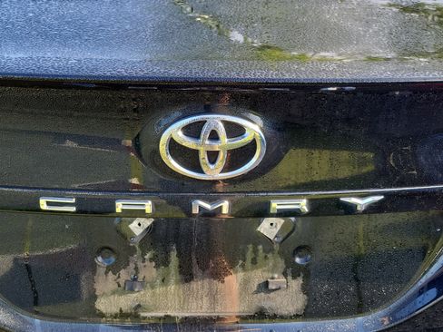 Used 2023 Toyota Camry XSE image 19