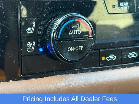 Used 2024 Nissan Pathfinder Platinum w/ Cargo Package AWD/4WD image 13
