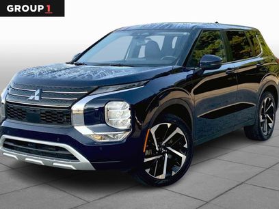 Used 2024 Mitsubishi Outlander SE