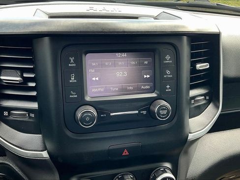 Used 2020 RAM 1500 Big Horn image 16