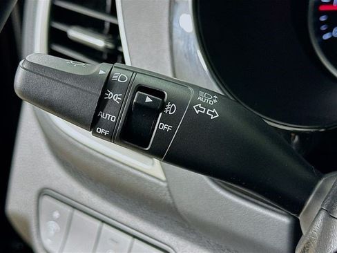 Used 2023 Kia Seltos SX w/ SX Sunroof Package AWD/4WD image 21