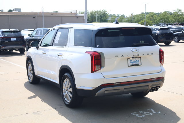 Used 2024 Hyundai Palisade SEL FWD image 5