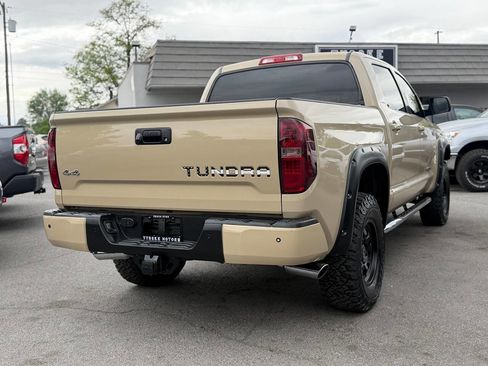 Used 2017 Toyota Tundra Limited w/ Limited Premium Package image 20