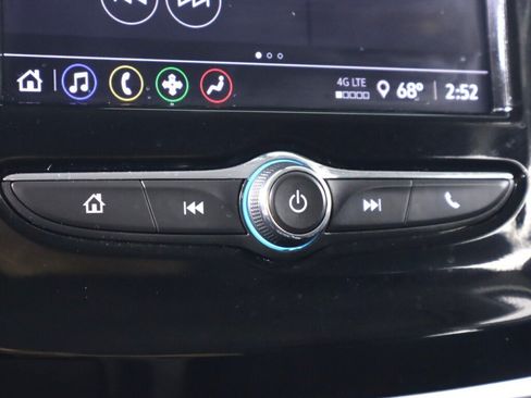 Used 2020 Chevrolet Traverse LS FWD image 22
