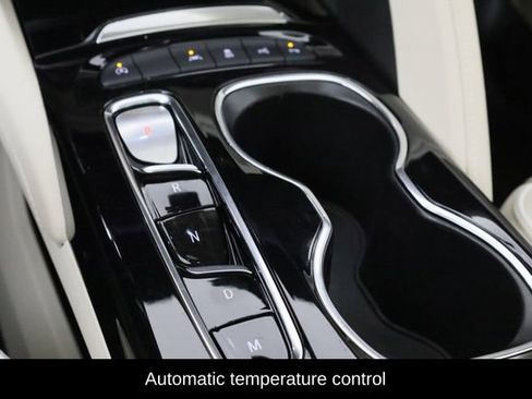 Used 2023 Buick Envision Avenir image 13