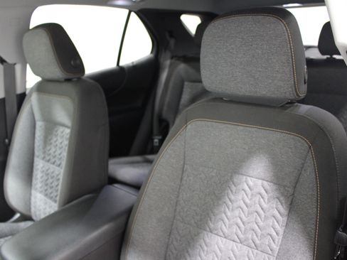 Used 2022 Chevrolet Equinox LT image 4