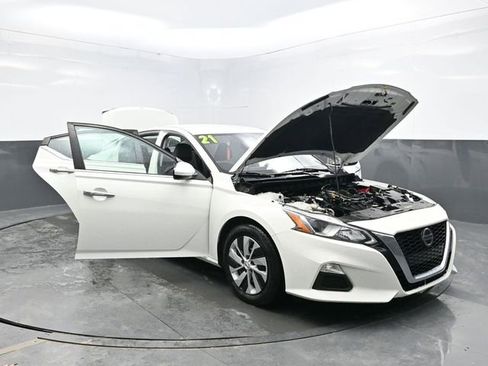 Used 2021 Nissan Altima 2.5 S image 35