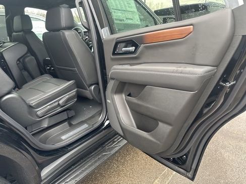 New 2026 GMC Yukon Denali image 11