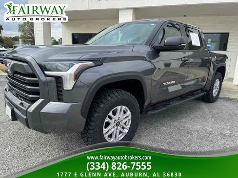 Used 2024 Toyota Tundra SR5 w/ SR5 Premium Package image 2