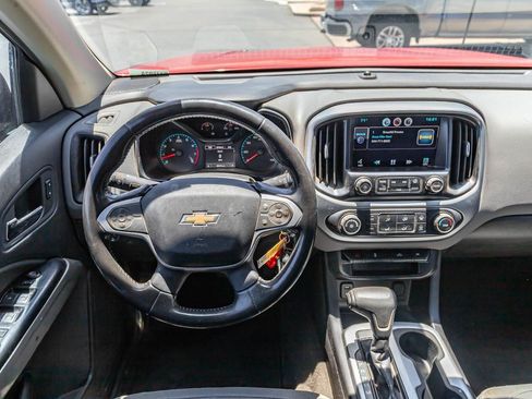Used 2015 Chevrolet Colorado LT w/ LT Convenience Package RWD image 11