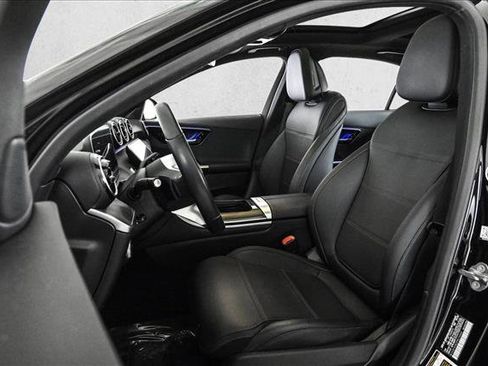 Certified 2023 Mercedes-Benz C 300 4MATIC Sedan image 18