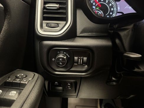 Used 2025 RAM 1500 Big Horn AWD/4WD image 26
