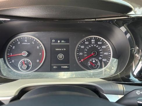 Used 2023 Kia K5 LXS FWD image 25