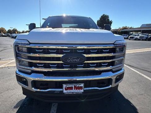 New 2026 Ford F250 XLT w/ XLT Premium Package image 8