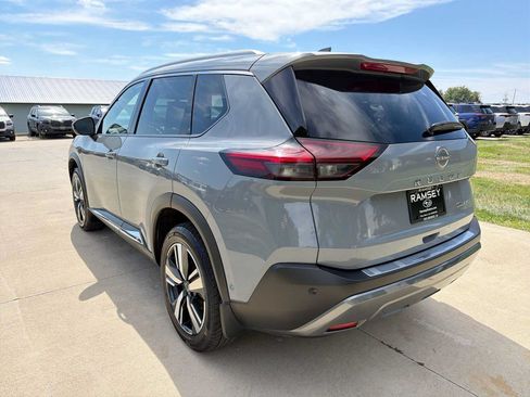Used 2023 Nissan Rogue SL w/ SL Premium Package AWD/4WD image 4