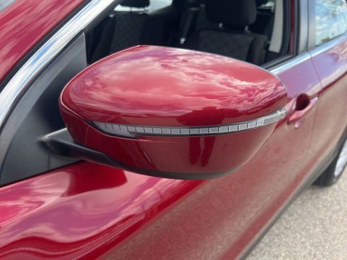 Certified 2021 Nissan Rogue Sport SV image 32