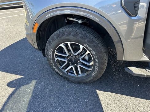 Used 2024 Ford Ranger Lariat w/ FX4 Off-Road Package image 28
