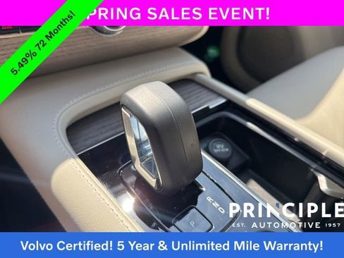 Certified 2023 Volvo XC90 B5 Plus image 18