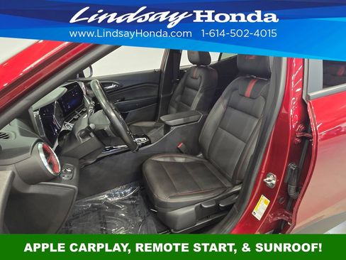 Used 2024 Chevrolet Trax RS w/ Sunroof Package image 11