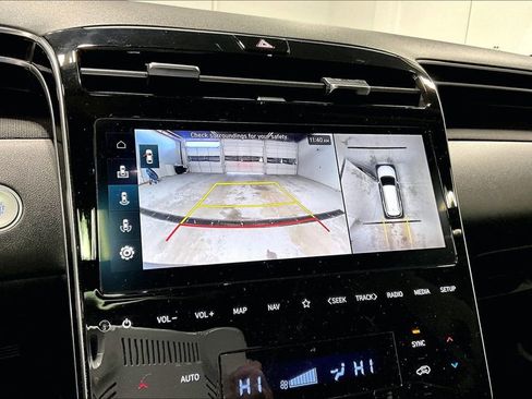 Used 2024 Hyundai Tucson Limited image 30