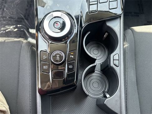 Used 2023 Kia Sportage LX image 25