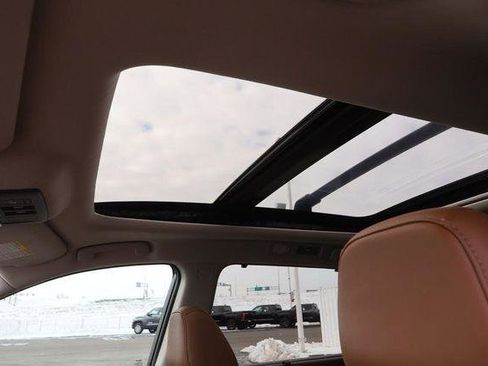 Used 2024 Nissan Pathfinder Platinum w/ Cargo Package image 11