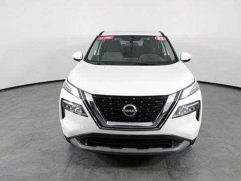 Certified 2023 Nissan Rogue SV FWD image 13