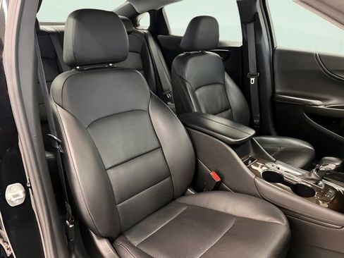 Used 2024 Chevrolet Malibu LT FWD image 12
