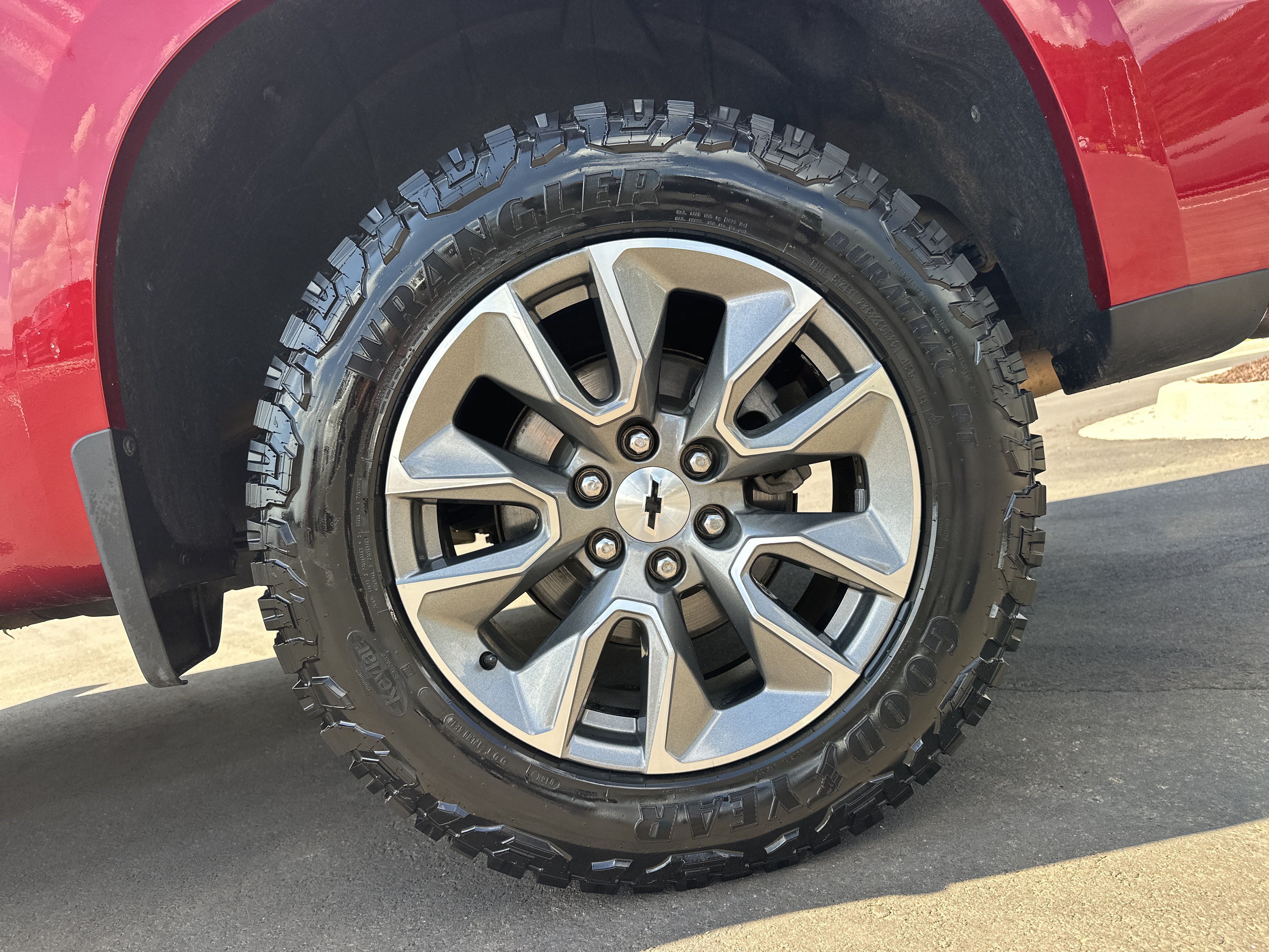 Used 2022 Chevrolet Silverado 1500 RST w/ Safety Package AWD/4WD image 20