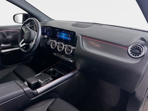 Certified 2023 Mercedes-Benz GLA 250 4MATIC image 36