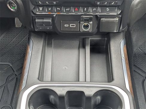 Used 2020 Chevrolet Silverado 3500 High Country w/ Z71 Off-Road Package image 19